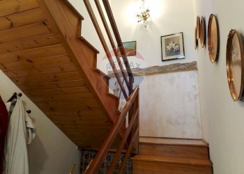 Scale - Casa indipendente Via dei Marmi
 
1, Arsiè - foto 15