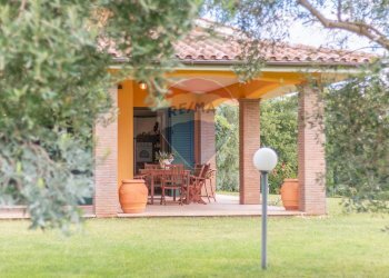 Casa all\'aperto - Villa Strada Ghiacciuolo
 
1, Montalto di Castro - foto 7