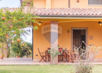 Casa all\'aperto - Villa Strada Ghiacciuolo
 
1, Montalto di Castro - foto 8