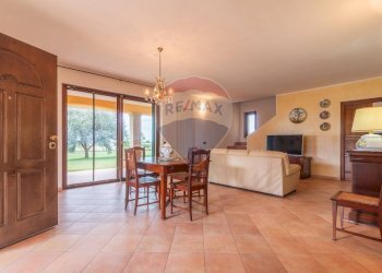 Sala da pranzo - Villa Strada Ghiacciuolo
 
1, Montalto di Castro - foto 12