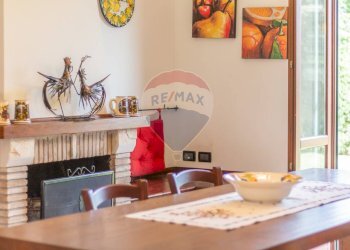 Sala da pranzo - Villa Strada Ghiacciuolo
 
1, Montalto di Castro - foto 25