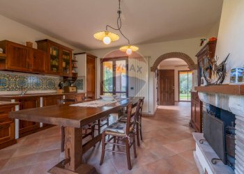 Sala da pranzo - Villa Strada Ghiacciuolo
 
1, Montalto di Castro - foto 27