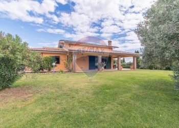 Casa all\'aperto - Villa Strada Ghiacciuolo
 
1, Montalto di Castro - foto 35