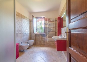 Bagno - Villa Strada Ghiacciuolo
 
1, Montalto di Castro - foto 42