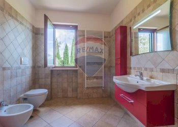 Bagno - Villa Strada Ghiacciuolo
 
1, Montalto di Castro - foto 43
