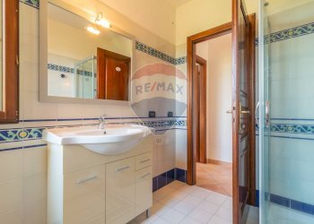 Bagno - Villa Strada Ghiacciuolo
 
1, Montalto di Castro - foto 53