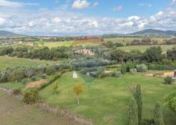 Vista delle montagne - Villa Strada Ghiacciuolo
 
1, Montalto di Castro - foto 65