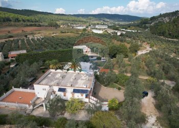 Vista delle montagne - Villa Località Cerreglie
 
SNC, Peschici - foto 20