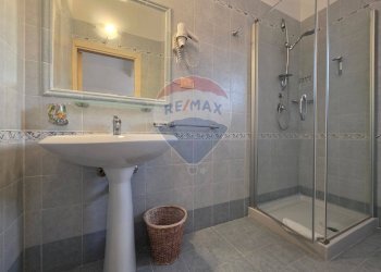 Bagno - Villa Località Cerreglie
 
SNC, Peschici - foto 52