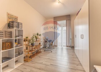 Hall / corridoio - Quadrilocale Via Napoli
 
115, Sassari - foto 35