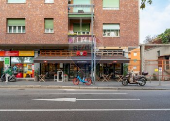 Edificio all\'aperto - Bar Tavola Calda - Fredda Viale Cassala
 
45, Milano - foto 3