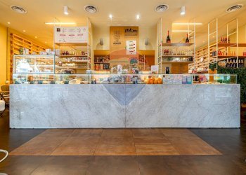 Ricezione / Lobby - Bar Tavola Calda - Fredda Viale Cassala
 
45, Milano - foto 4