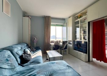 Soggiorno - Two-room apartment GIUSEPPE VERDI
 
30, Cinisello Balsamo - photo 7