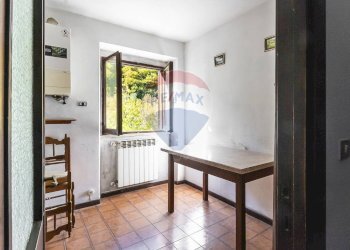 Hall / corridoio - Casa indipendente via Benedetto Virgilio
 
192, Villetta Barrea - foto 9