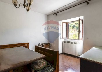 Camera / camera da letto - Casa indipendente via Benedetto Virgilio
 
192, Villetta Barrea - foto 14