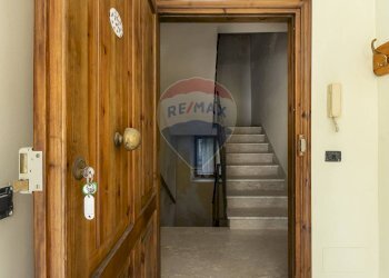 Scale - Casa indipendente via Benedetto Virgilio
 
192, Villetta Barrea - foto 17