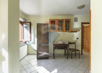 Sala da pranzo - Casa indipendente via Benedetto Virgilio
 
192, Villetta Barrea - foto 26