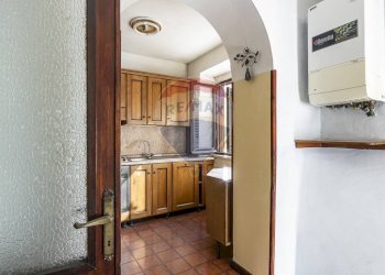 Cucina - Appartamento VIA BENEDETTO VIRGILIO
192, Villetta Barrea - foto 6