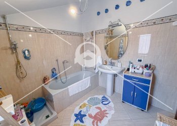 Foto 21 - Trilocale Via Garibaldi
 
148, Loano - foto 21