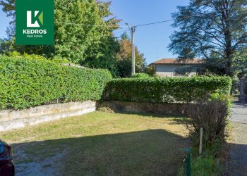 Foto 8 - Casa semi indipendente Via al Lago
 
8, Gavirate - foto 6