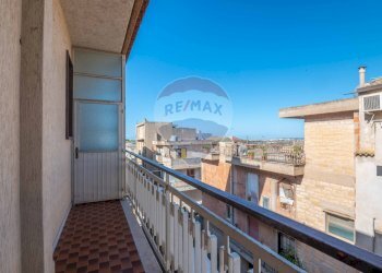 Balcone - Quadrilocale Via Pitagora
 
26, Comiso - foto 23