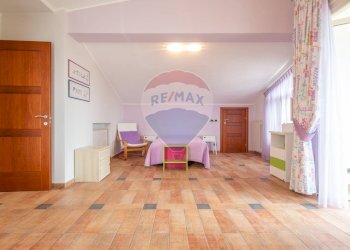 Camera / camera da letto - Villa Via Circonvallazione
 
35, Montecilfone - foto 25