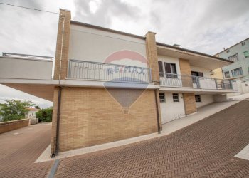 Casa all\'aperto - Villa Via Circonvallazione
 
35, Montecilfone - foto 45