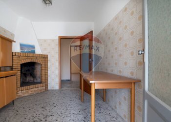 Cucina - Casa semi indipendente Viale Regina Margherita
 
70, Villamagna - foto 1