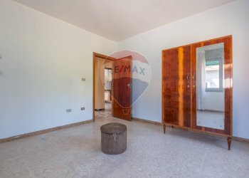 Stanza vuota - Casa semi indipendente Viale Regina Margherita
 
70, Villamagna - foto 9