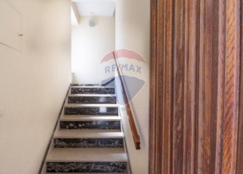 Scale - Casa semi indipendente Viale Regina Margherita
 
70, Villamagna - foto 14