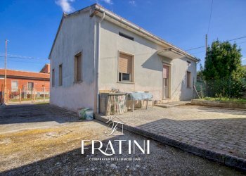 Foto 19 - Casa indipendente Frazione Sant'Andrea
 
34, Civitella del Tronto - foto 19