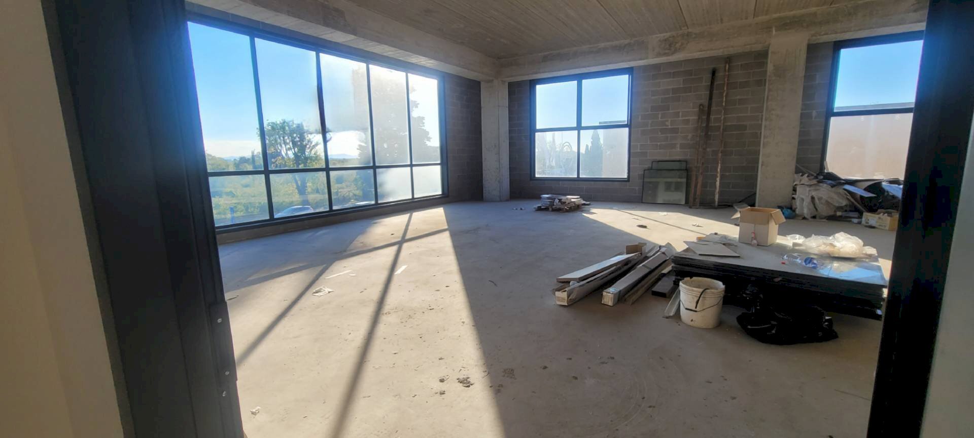 Foto 1 - Locale Commerciale via Tosco Romagnola Est
 
25, Pontedera - foto 1