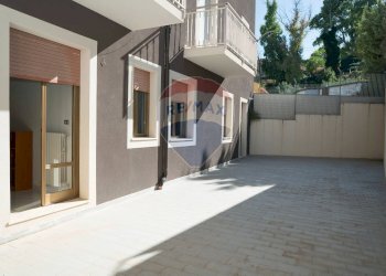 Terrazza - Appartamento Via Pergusa
 
205, Enna - foto 8