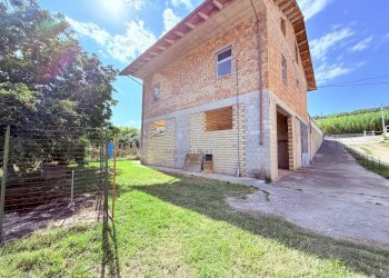 Foto 12 - Casa indipendente Contrada Val di Foro
 
61, Villamagna - foto 12