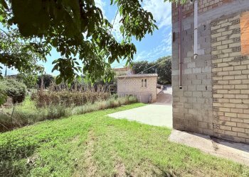 Foto 14 - Casa indipendente Contrada Val di Foro
 
61, Villamagna - foto 14