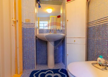 Bagno - Trilocale Via Dalmazia
 
125A, Bari - foto 13