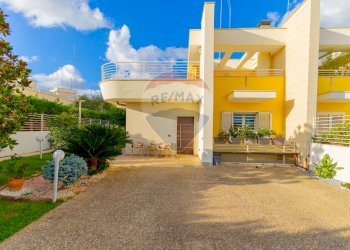 Casa all\'aperto - Villa Via Vienna
 
18/20, Casamassima - foto 1