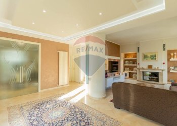 Soggiorno - Villa Via Vienna
 
18/20, Casamassima - foto 7