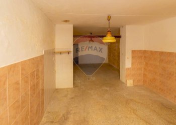 Hall / corridoio - Independent house Vico I Votano
 
50, Martina Franca - photo 2