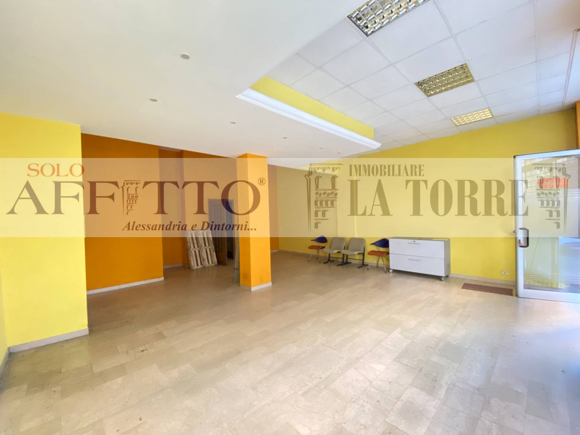 Foto 2 - Commercial Premises Tortona, Alessandria - photo 2