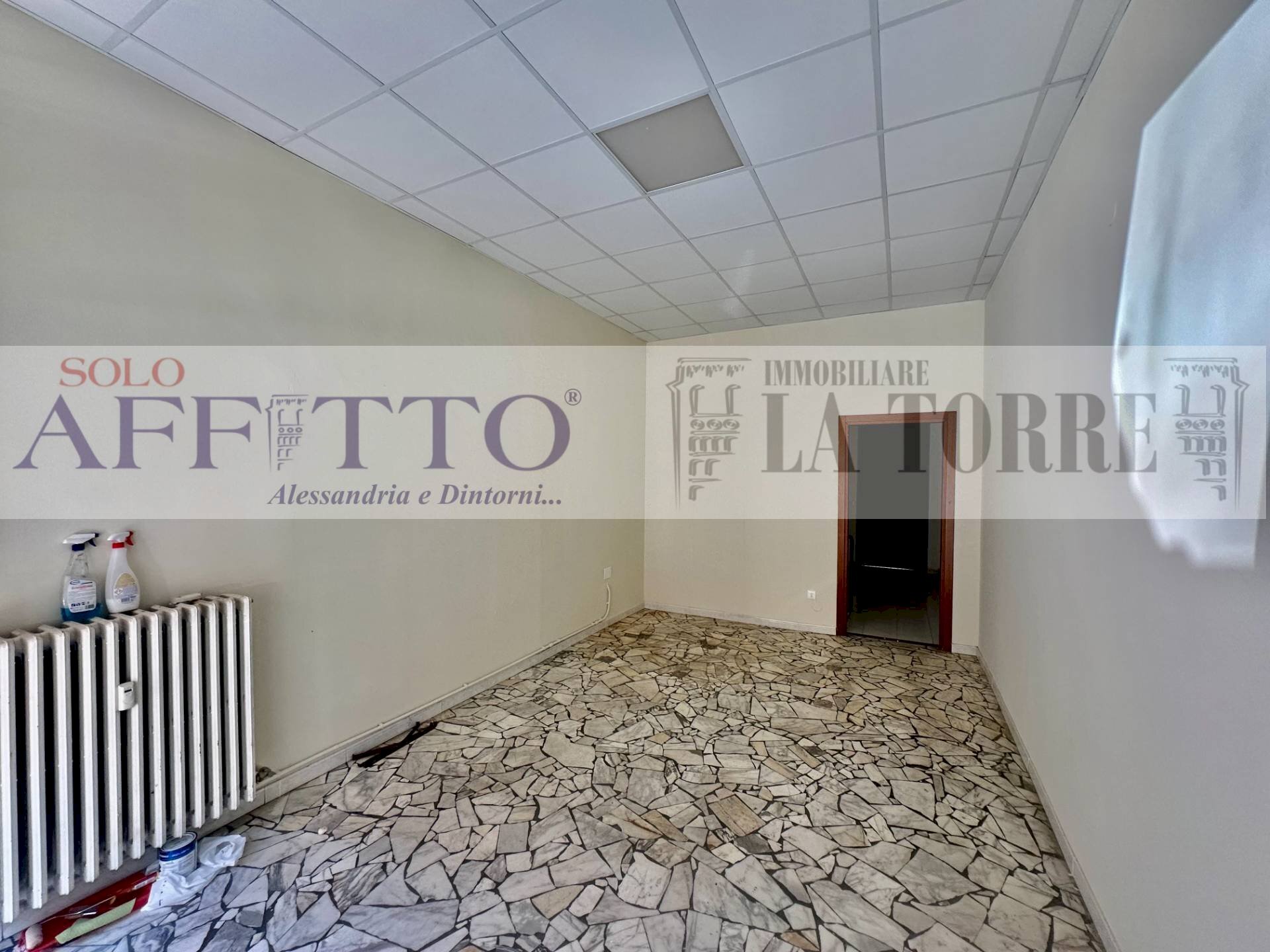 Foto 2 - Commercial Premises Corso Virginia Marini, Alessandria - photo 2