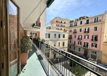 Balcone - Appartamento Via Giuseppe Bonito, Napoli - foto 2