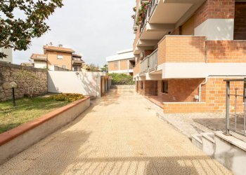 Foto 23 - Trilocale via Nieddu
 
4, Sassari - foto 23