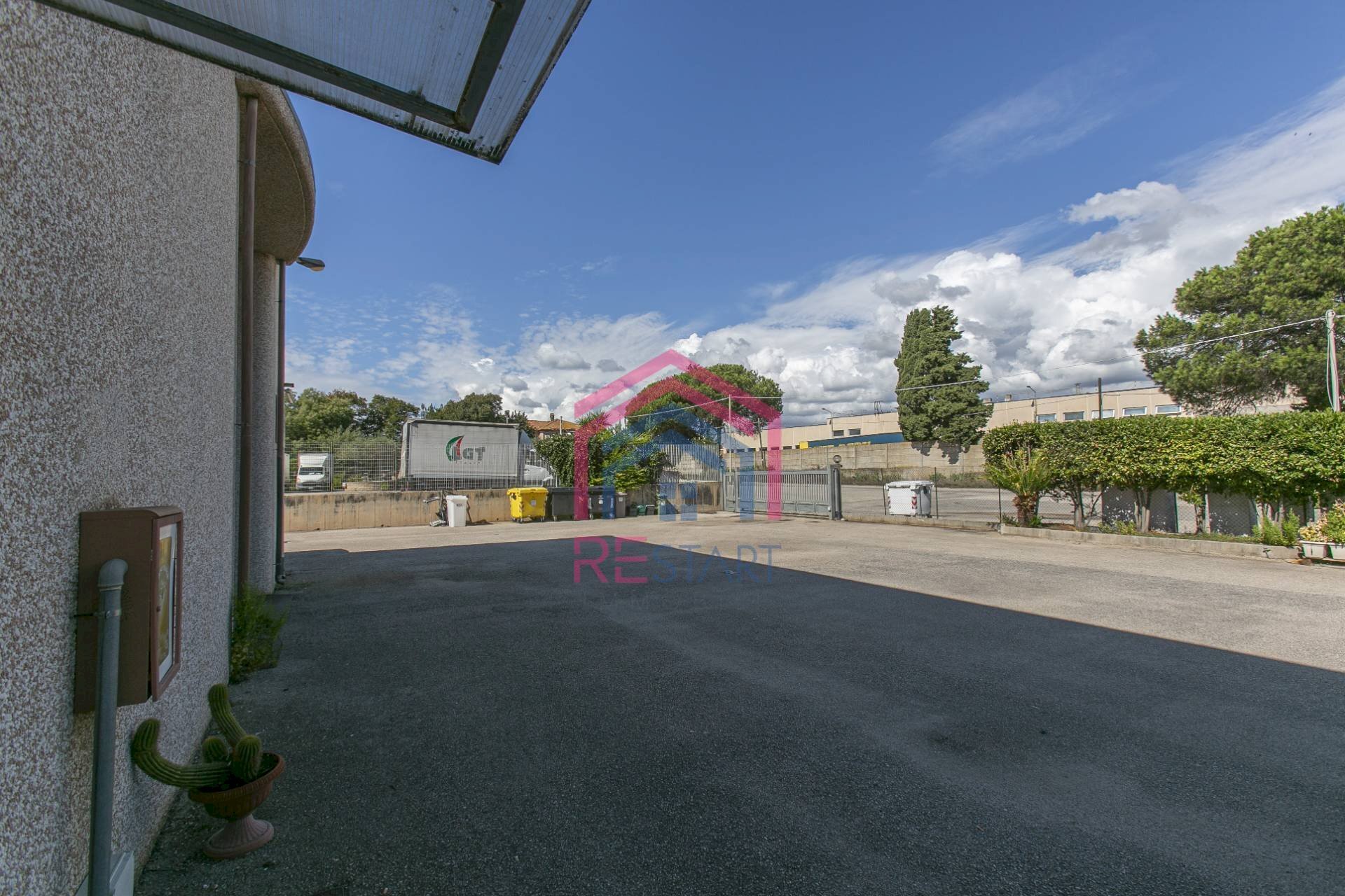 Foto 3 - Capannone Via Pier Francesco Calvi
13, Pomezia - foto 3