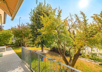 Independent house Verduno - photo 6