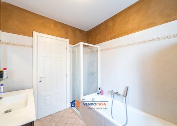 Independent house Verduno - photo 25