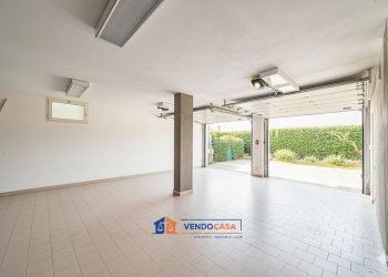 Independent house Verduno - photo 26