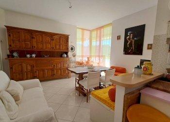 Foto 2 - Trilocale Via Einaudi
 
55-56/A, Albenga - foto 2