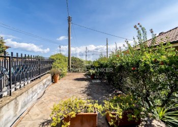 Foto 15 - Villa Via Giacomo Leopardi
 
28, San Gregorio di Catania - foto 15