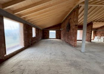 Stanza non arredata - Villa via Giuseppe Mazzini, Brebbia - foto 15